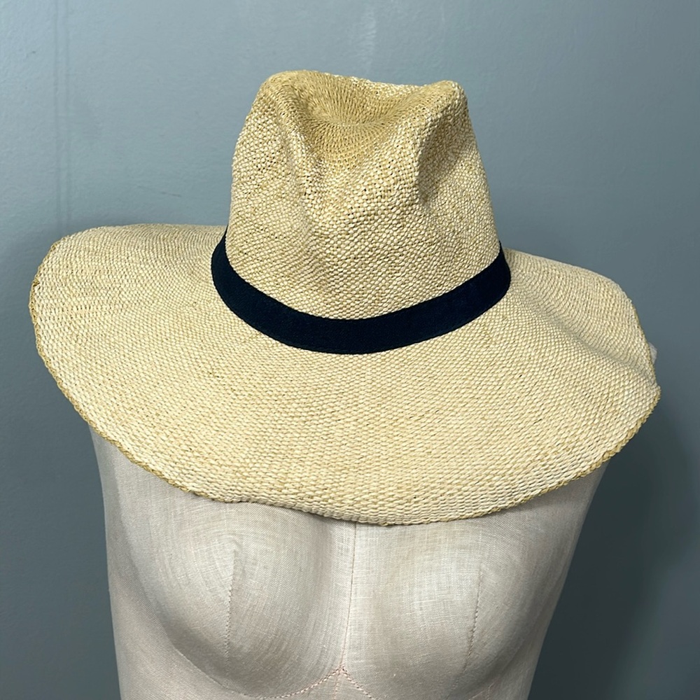 Gap Paper Cream summer Panama style hat small / medium